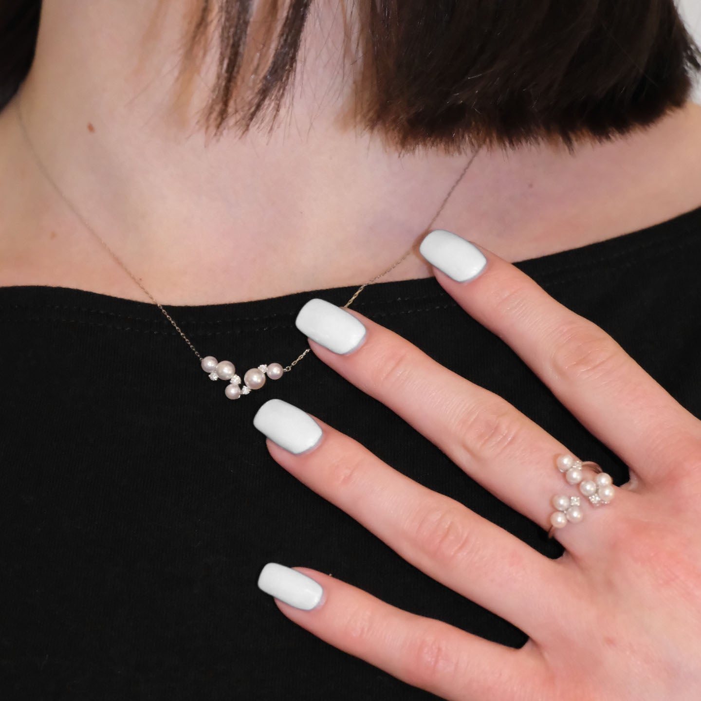 Pearl Scatter Necklace